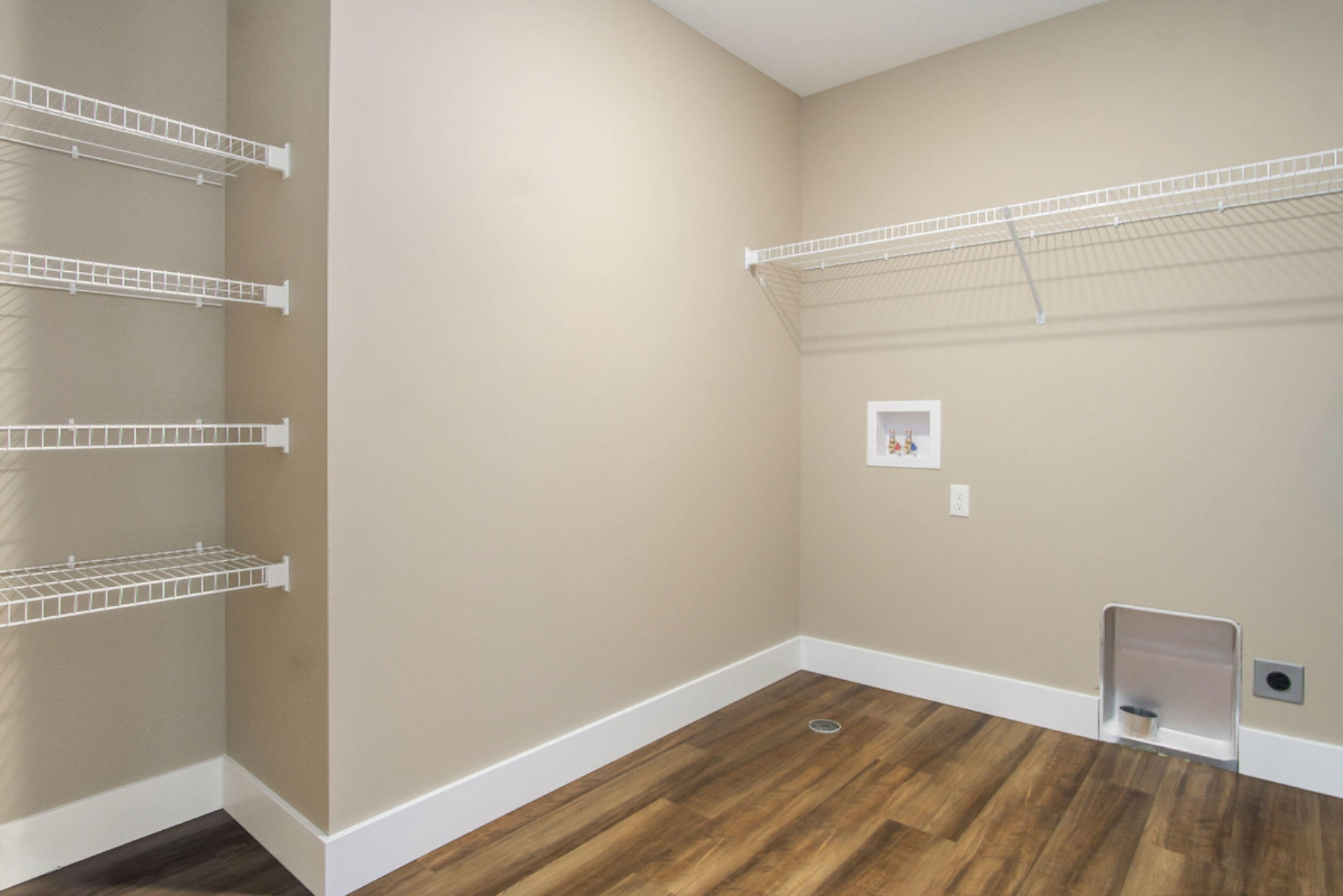 2530 Eagle Ridge Muskegon, MI 49444 - Photo 34 of 41 DSC09349