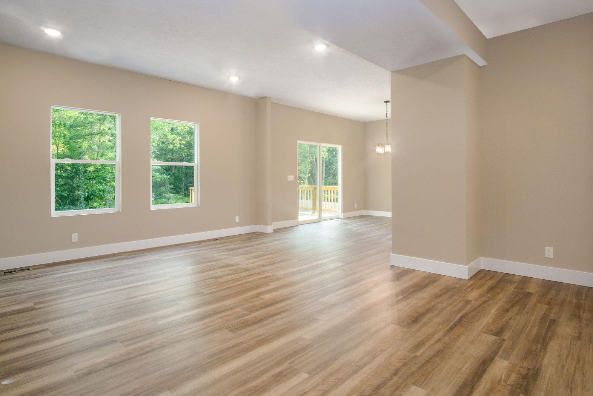 2530 Eagle Ridge Muskegon, MI 49444 - Photo 6 of 41 DSC09290