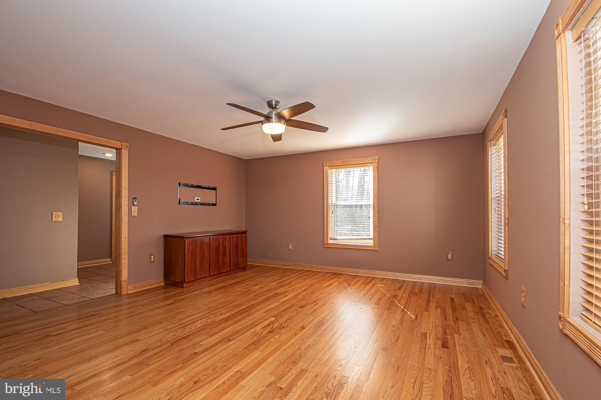 664 Brandy Road Front Royal, VA 22630 - Photo 5 of 59