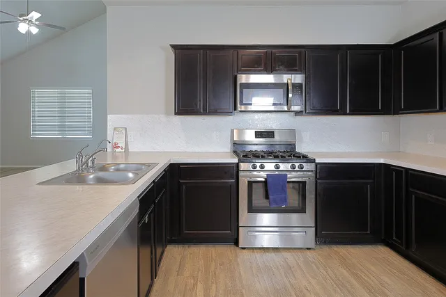 $340,000 | 5542 Redwood Summit Lane, Katy, TX 77449