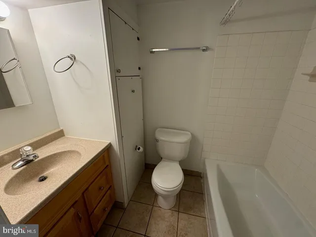 $1,400 | 1637 Fleet Street, Unit 2, Baltimore, MD 21231