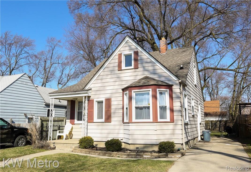 1220 Cambridge Road Berkley, MI 48072 - Photo 28 of 30 Cambridge-32.jpg
