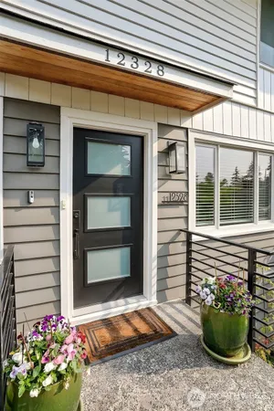 $1,485,500 | 12328 38th Avenue Northeast, Seattle, WA 98125