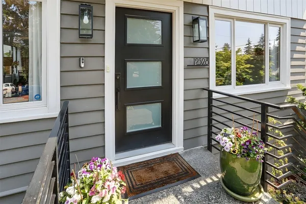 $1,485,500 | 12328 38th Avenue Northeast, Seattle, WA 98125