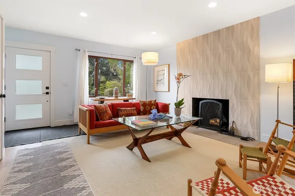 $1,485,500 | 12328 38th Avenue Northeast, Seattle, WA 98125