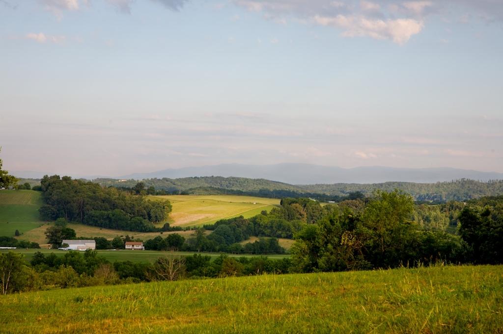 2058 James Ridge Road Loudon, TN 37774 - Photo 3 of 11 James Ridge 2