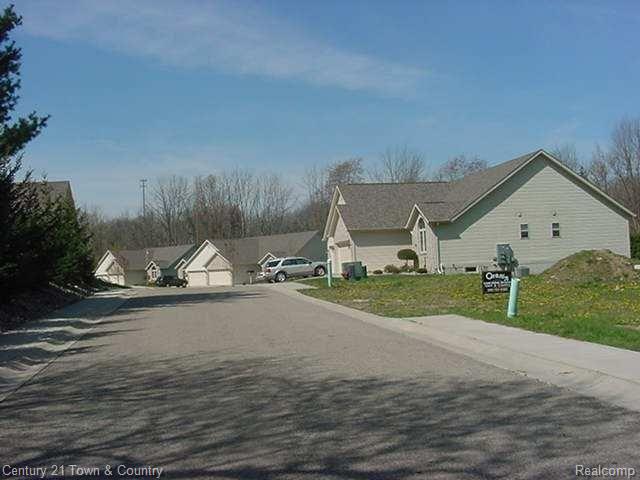 585 Stone Ridge Court Almont, MI 48003 - Photo 9 of 9 585.4.jpg
