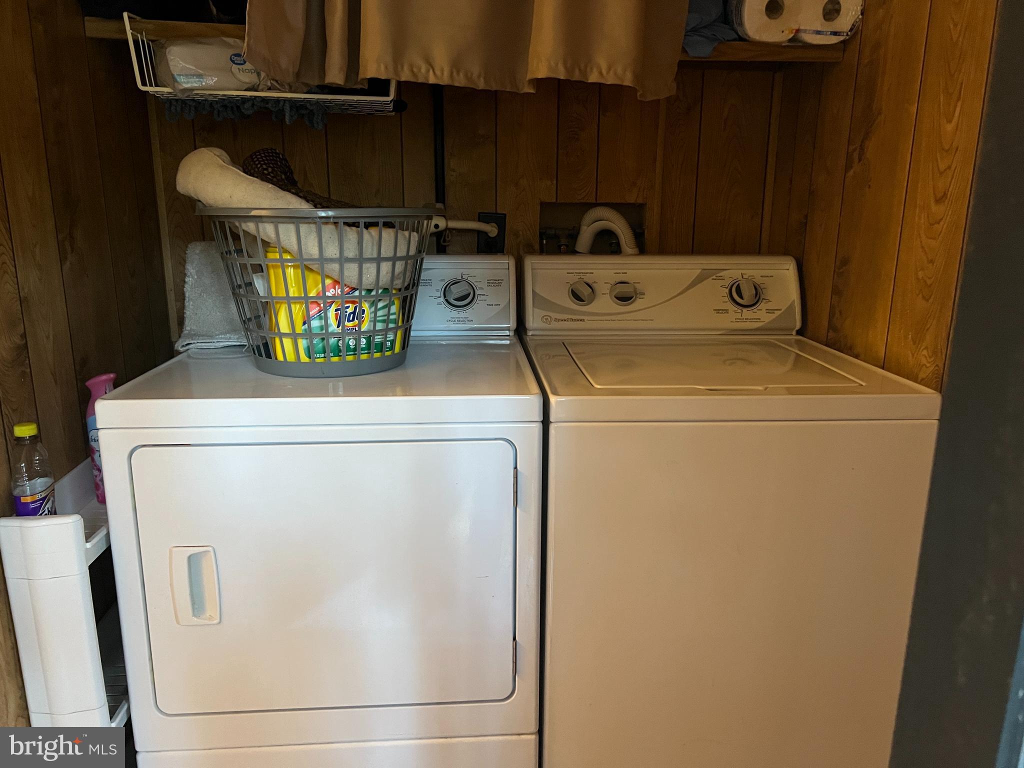 576 West Forest Grove Road Vineland, NJ 08360 - Photo 10 of 14 a utility room with dryer and washer