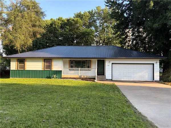 $185,000 | 802 East 4th Avenue, Garnett, KS 66032