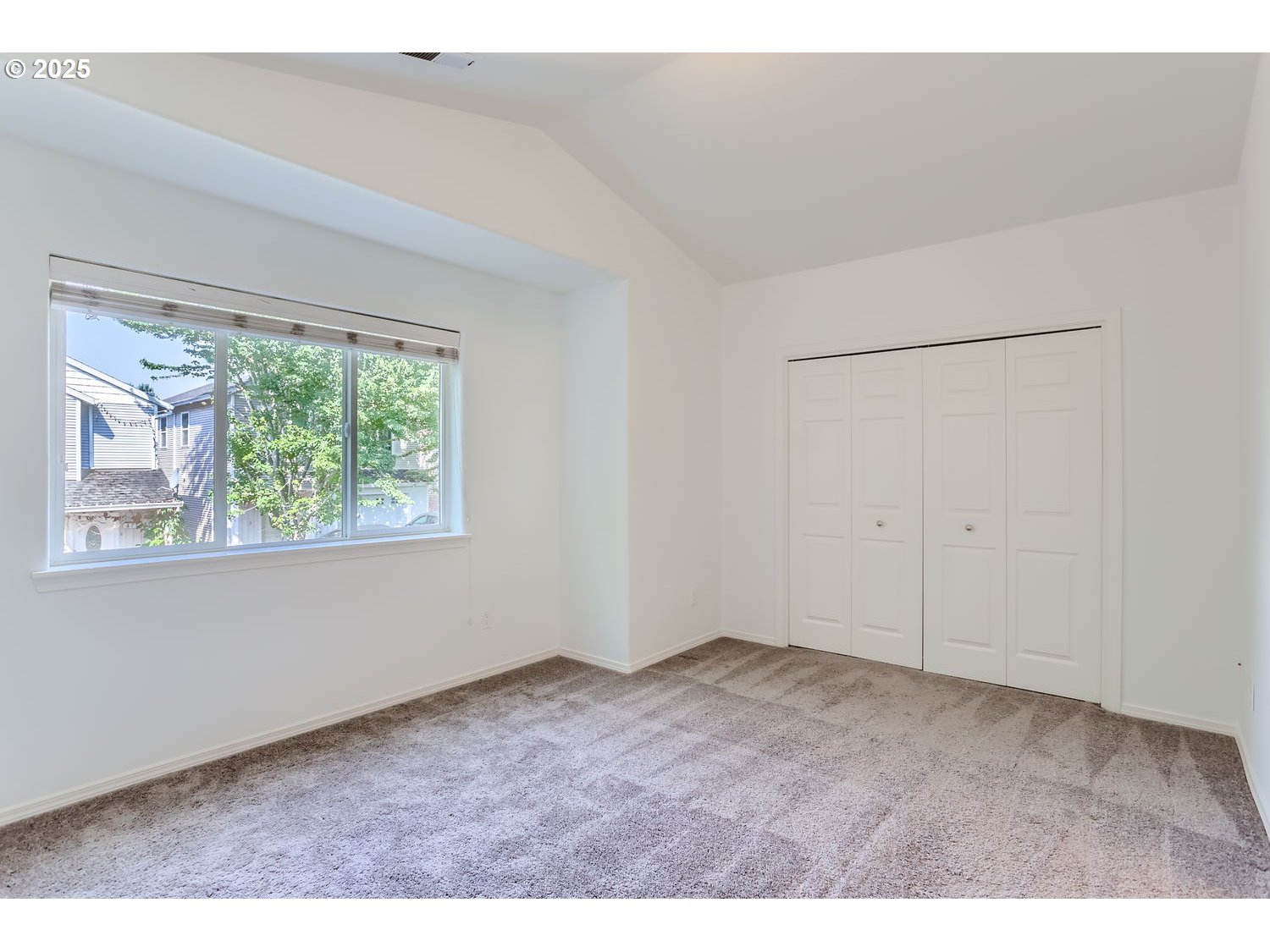 679 Southeast 148th Avenue Portland, OR 97233 - Photo 14 of 27 Bedroom, Primary