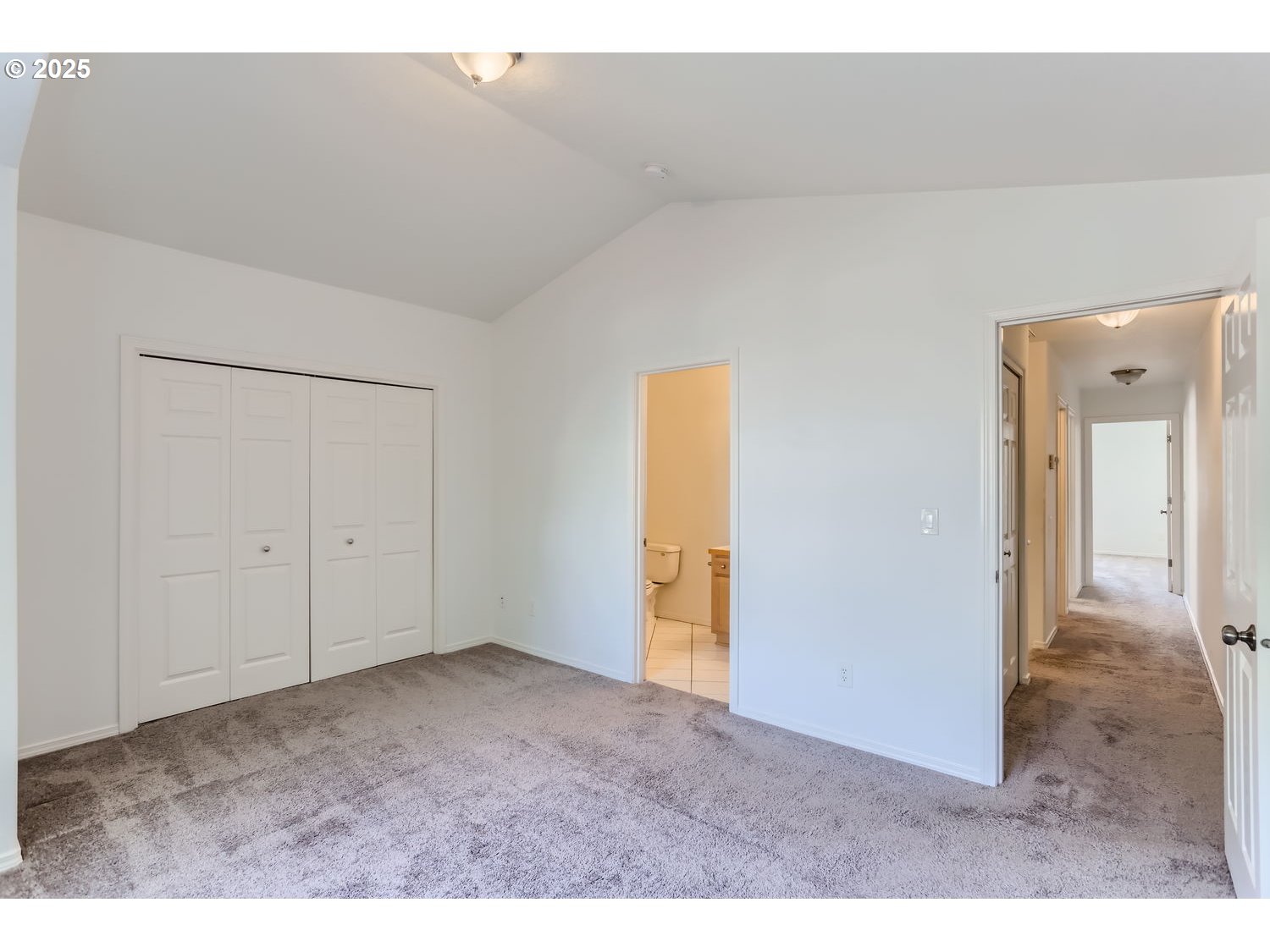 679 Southeast 148th Avenue Portland, OR 97233 - Photo 16 of 27 Bedroom, Primary