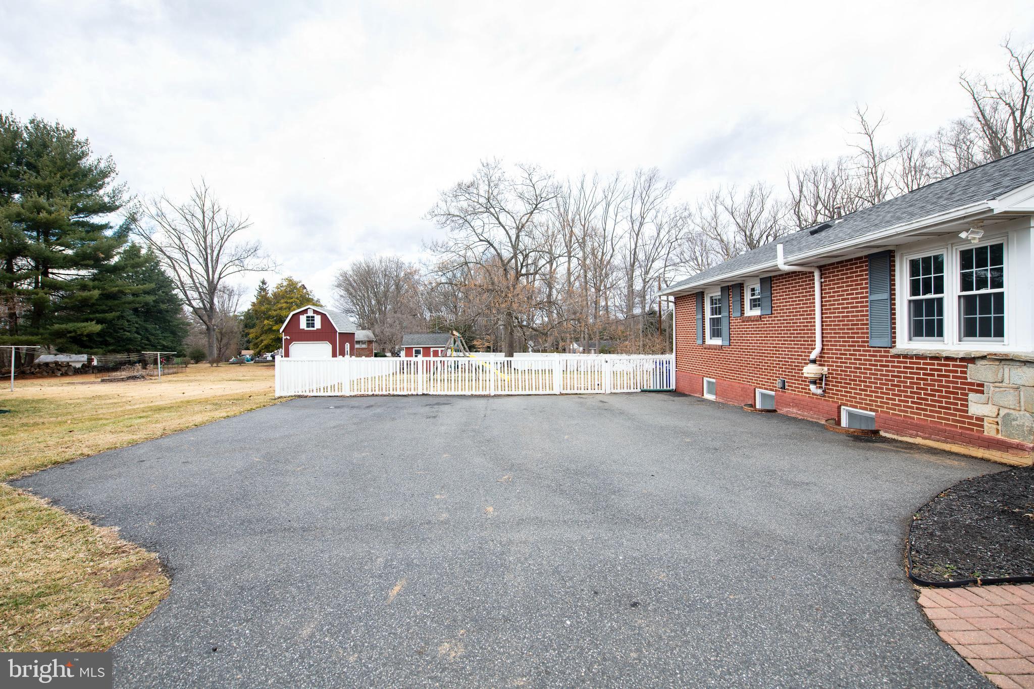 300 Plumtree Road Bel Air, MD 21015 - Photo 51 of 60 Spacious driveway!