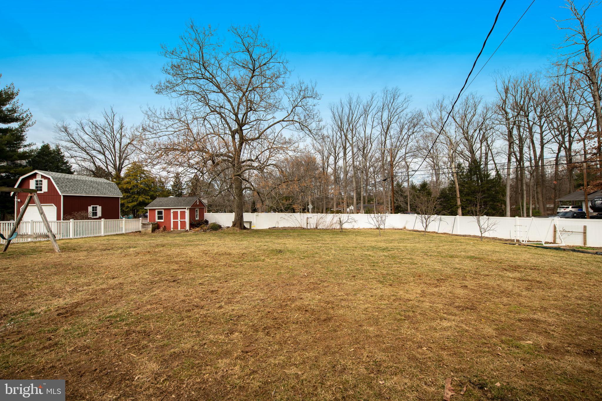 300 Plumtree Road Bel Air, MD 21015 - Photo 52 of 60 Newly added privacy fence!