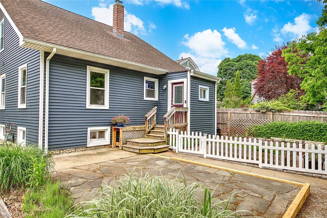 135 Rounds Avenue Providence, RI 02907 - Photo 26 of 29