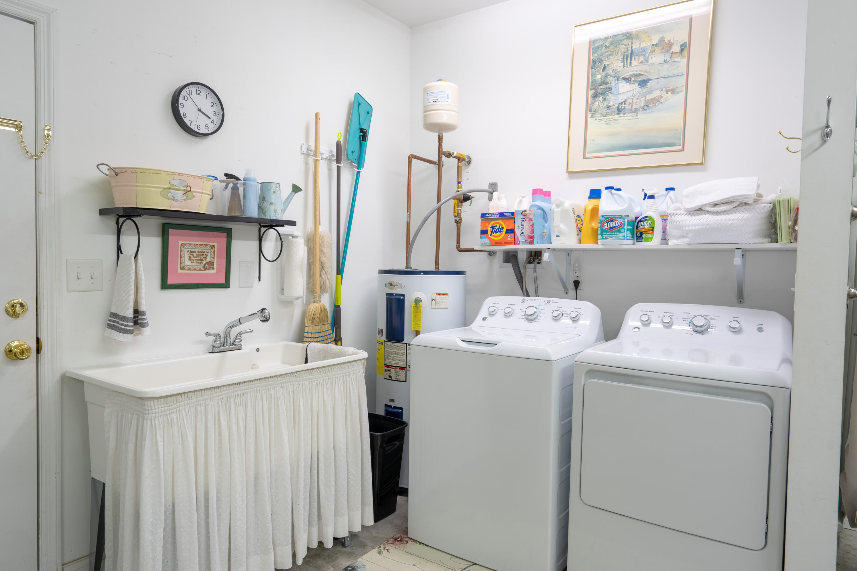 36 Hillsboro Road Rossville, GA 30741 - Photo 18 of 19 laundry area