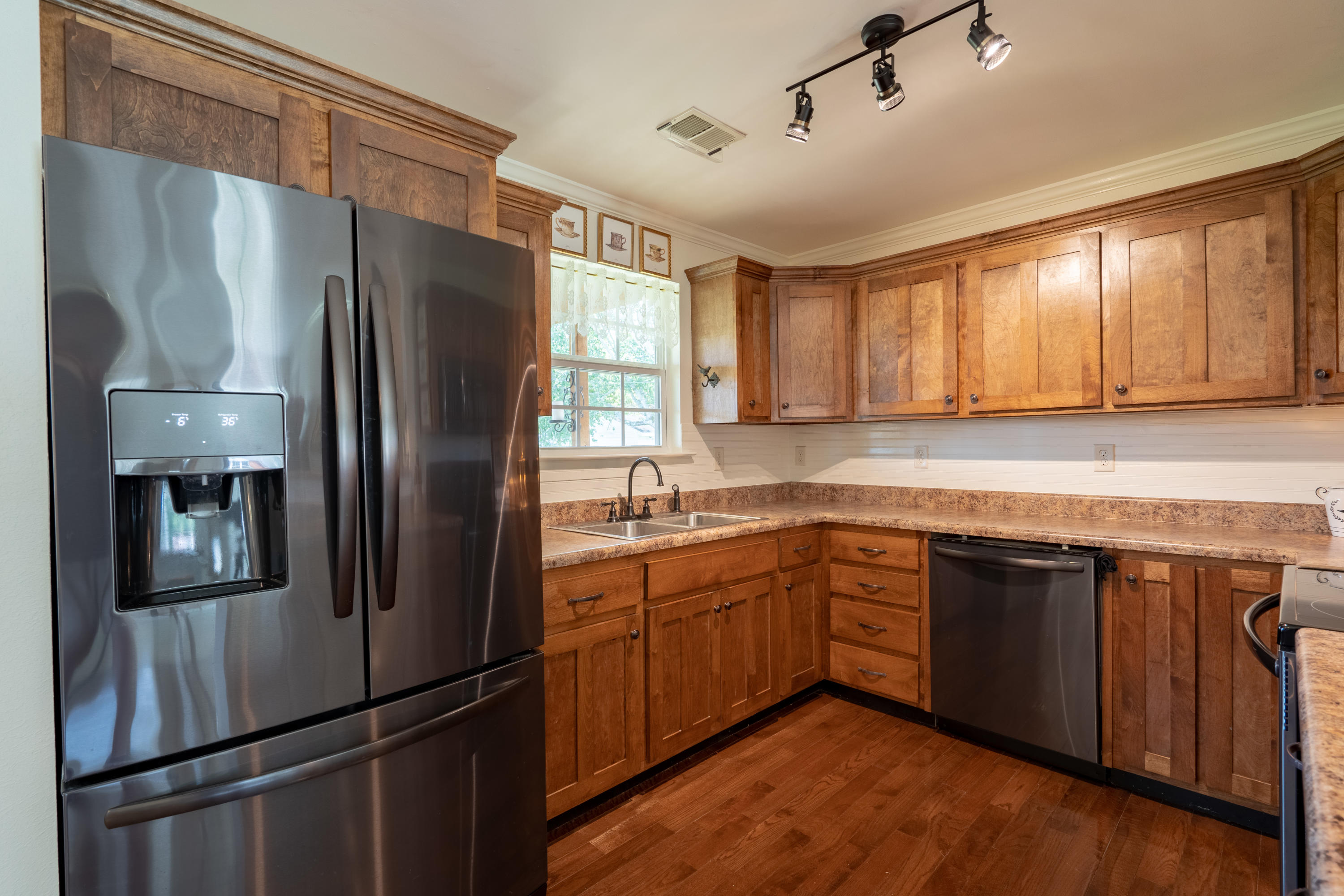 36 Hillsboro Road Rossville, GA 30741 - Photo 7 of 19 kitchen window