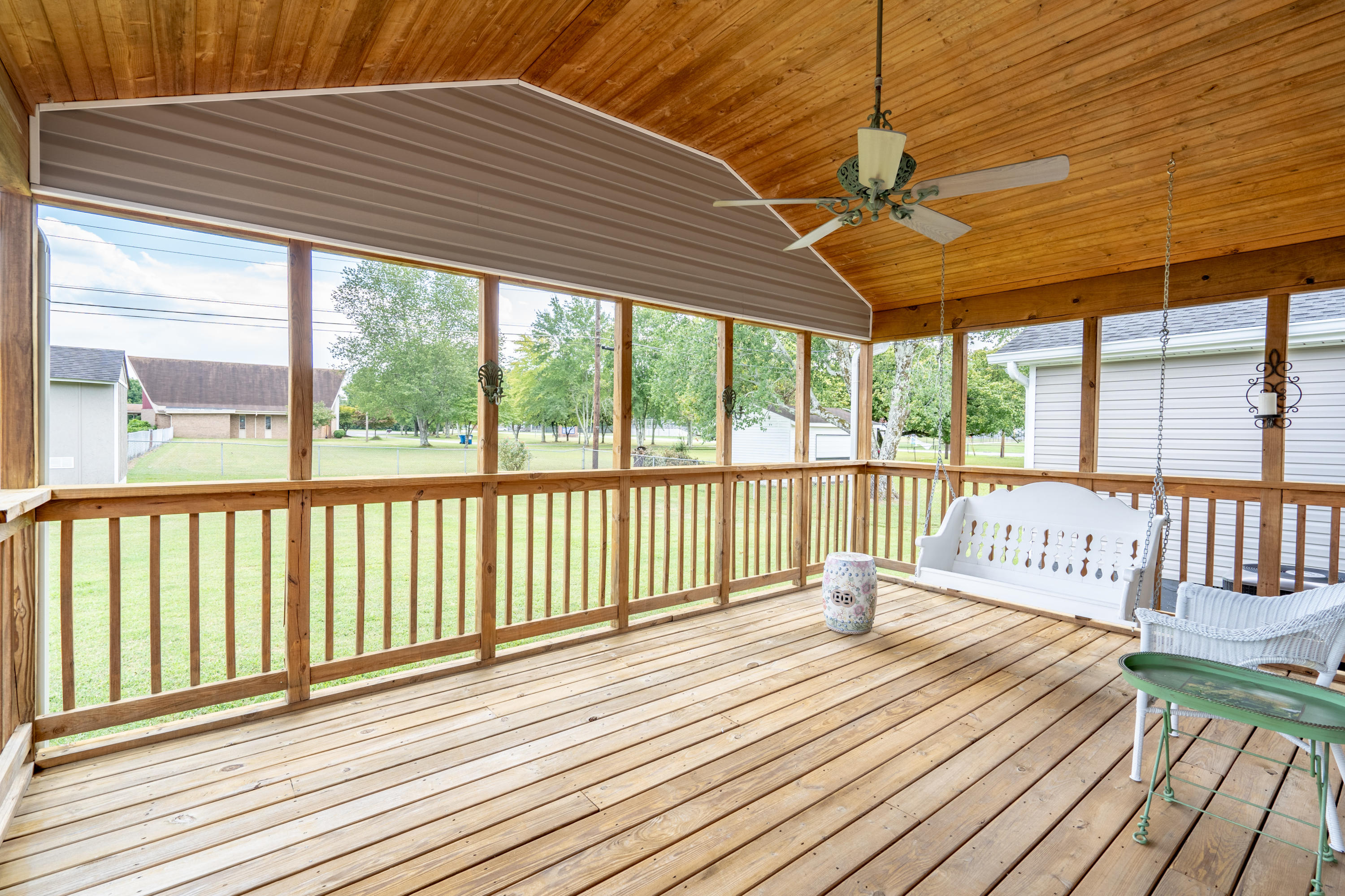 36 Hillsboro Road Rossville, GA 30741 - Photo 9 of 19 covered back porch