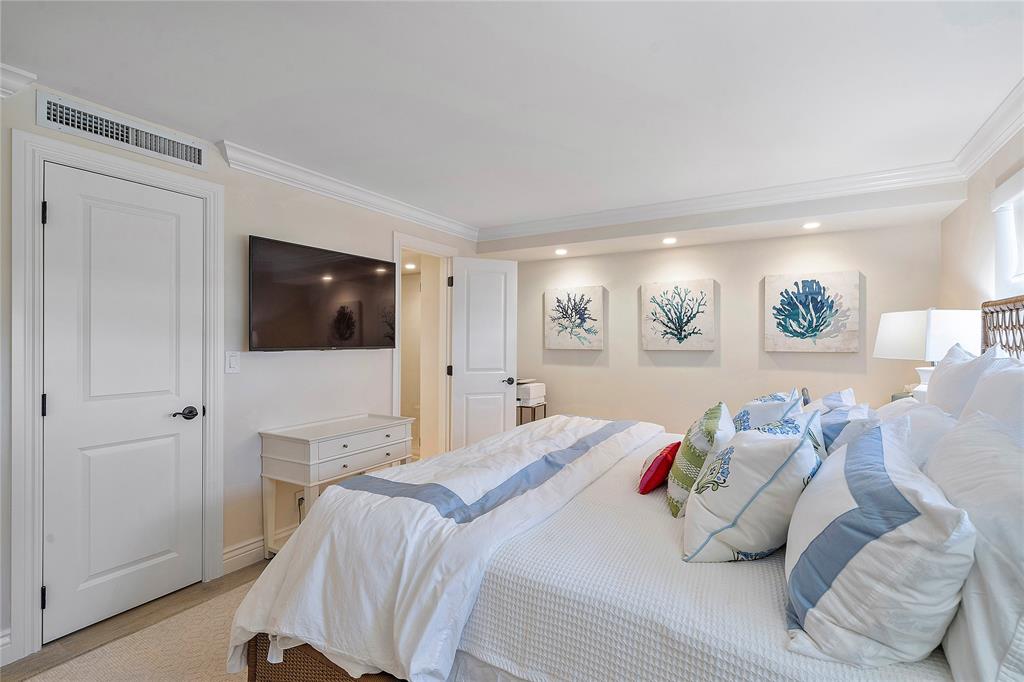 1710 South Ocean Lane, Unit 201 Fort Lauderdale, FL 33316 - Photo 18 of 28