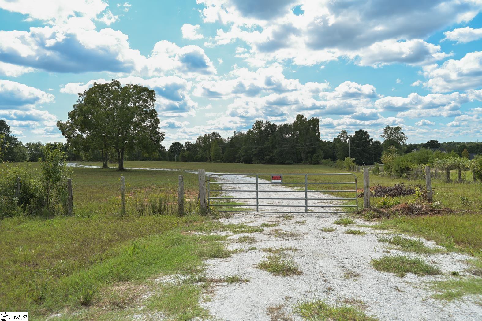 778 Dunklin Bridge Road Fountain Inn, SC 29644 - Photo 2 of 6