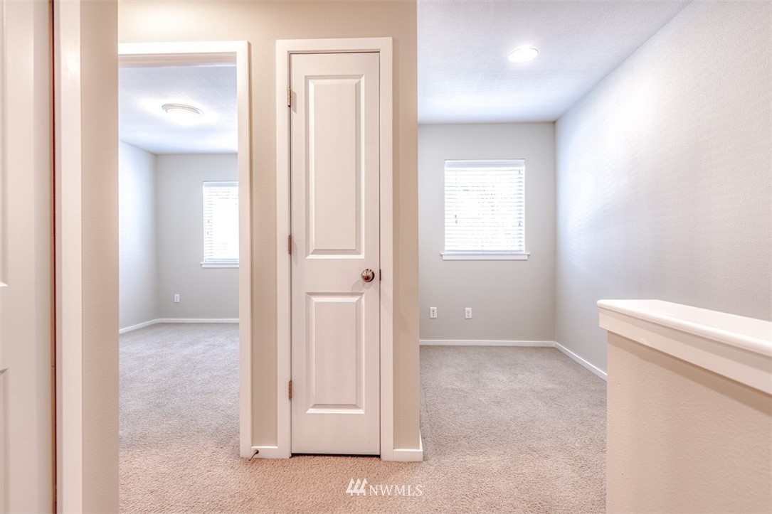 16408 2nd Drive Southeast Bothell, WA 98012 - Photo 17 of 18