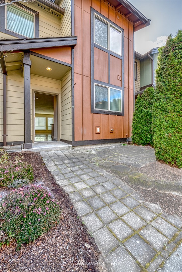 16408 2nd Drive Southeast Bothell, WA 98012 - Photo 9 of 18