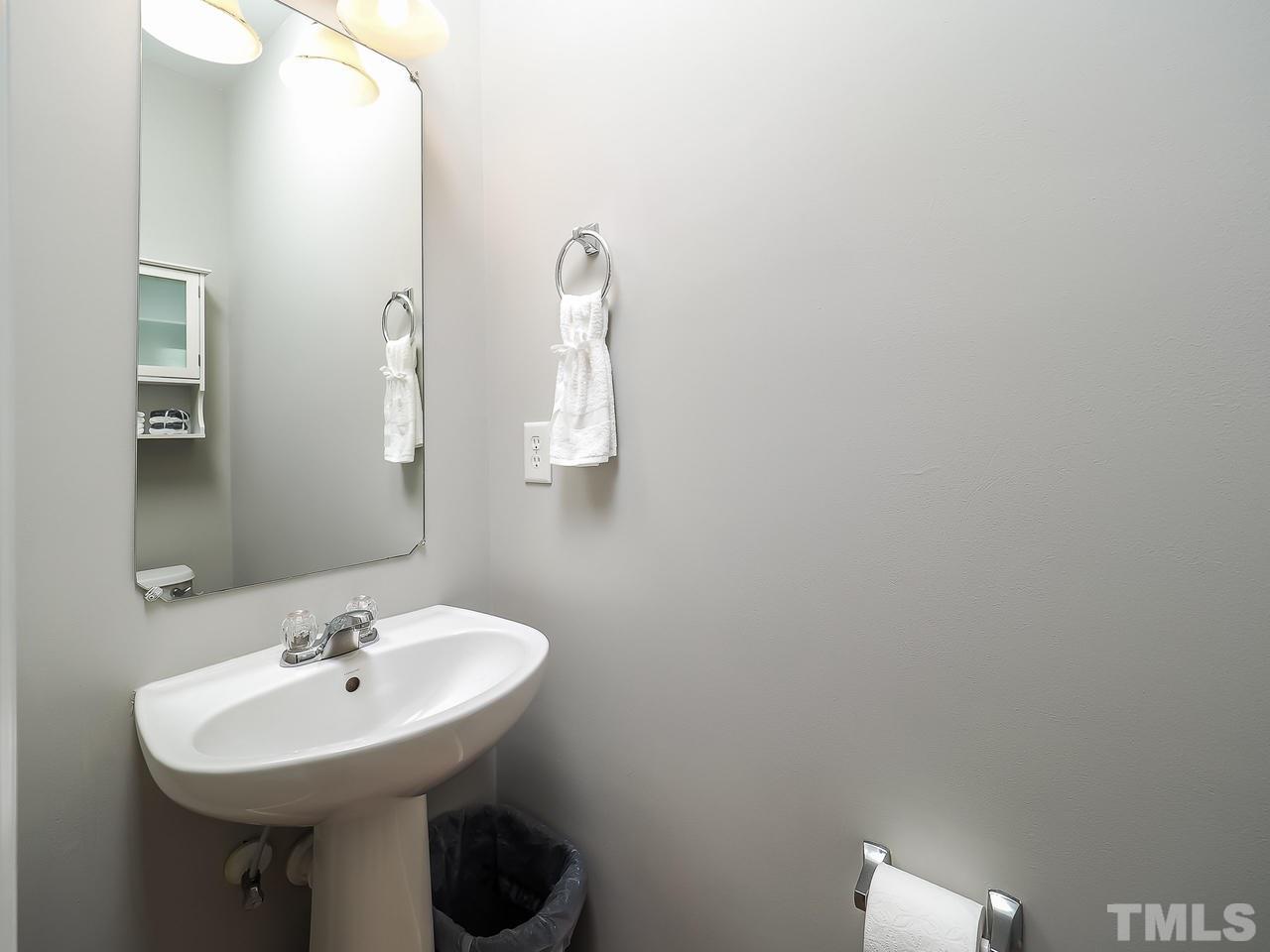 142 Forthview Way Apex, NC 27502 - Photo 4 of 23