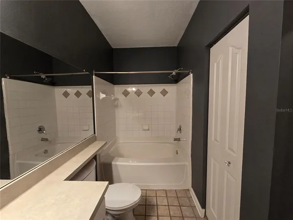 $1,599 | 4207 South Dale Mabry Highway, Unit 8211, Tampa, FL 33611