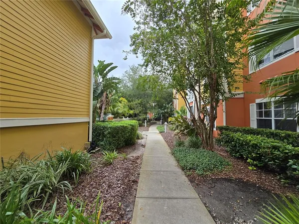 $1,599 | 4207 South Dale Mabry Highway, Unit 8211, Tampa, FL 33611