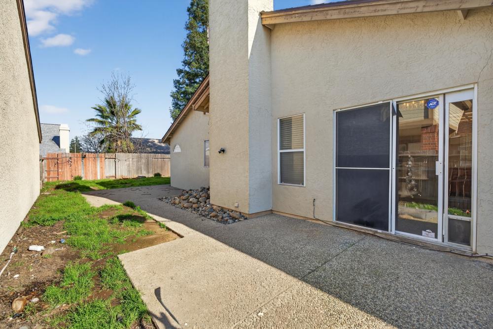 9131 Colonsay Way Sacramento, CA 95829 - Photo 30 of 37