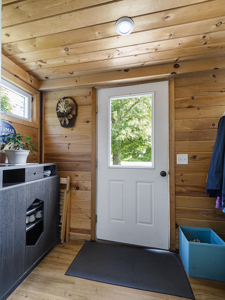176 Garland Road Winslow, ME 04901 - Photo 20 of 25 Mud room