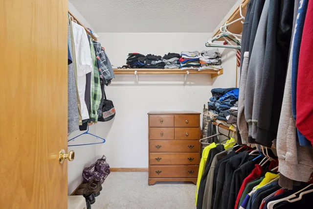 $475,000 | 1108 North Lake Drive West, Braham, MN 55006