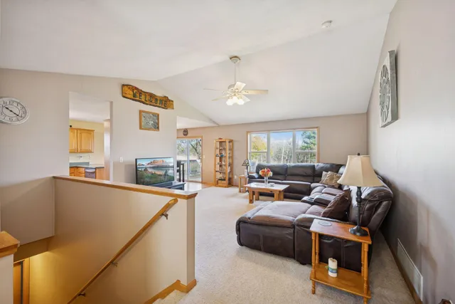 $475,000 | 1108 North Lake Drive West, Braham, MN 55006