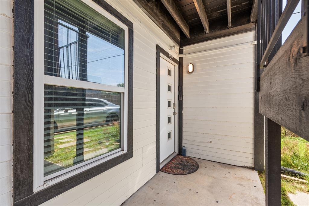 6409 Burns Street, Unit 107 Austin, TX 78752 - Photo 18 of 20