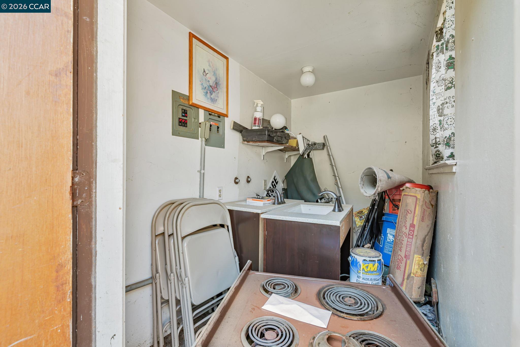 4794 Blum Road Martinez, CA 94553 - Photo 20 of 24 Currently being used as storage