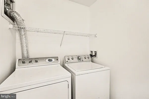 $450,000 | 15831 John Diskin Circle, Woodbridge, VA 22191