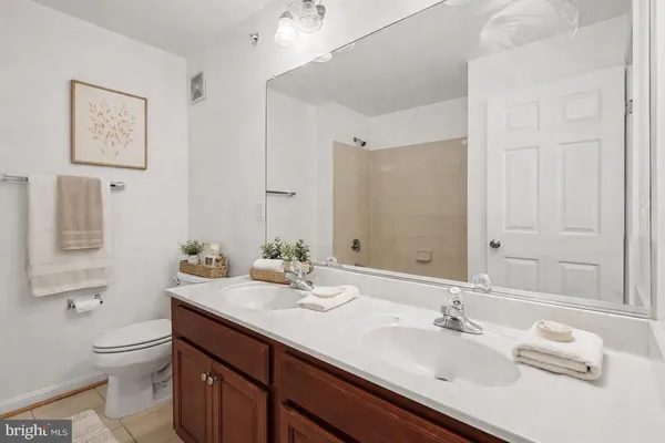 $450,000 | 15831 John Diskin Circle, Woodbridge, VA 22191
