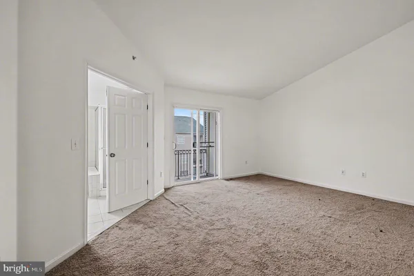 $450,000 | 15831 John Diskin Circle, Woodbridge, VA 22191