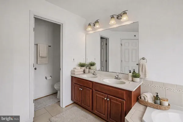 $450,000 | 15831 John Diskin Circle, Woodbridge, VA 22191