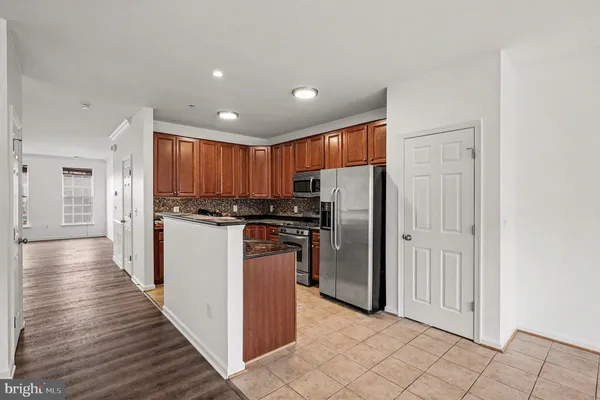 $450,000 | 15831 John Diskin Circle, Woodbridge, VA 22191