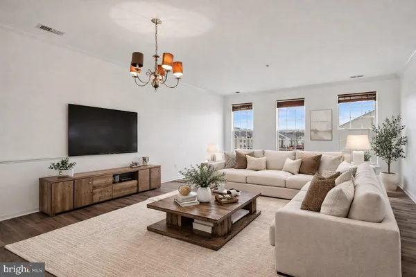 $450,000 | 15831 John Diskin Circle, Woodbridge, VA 22191