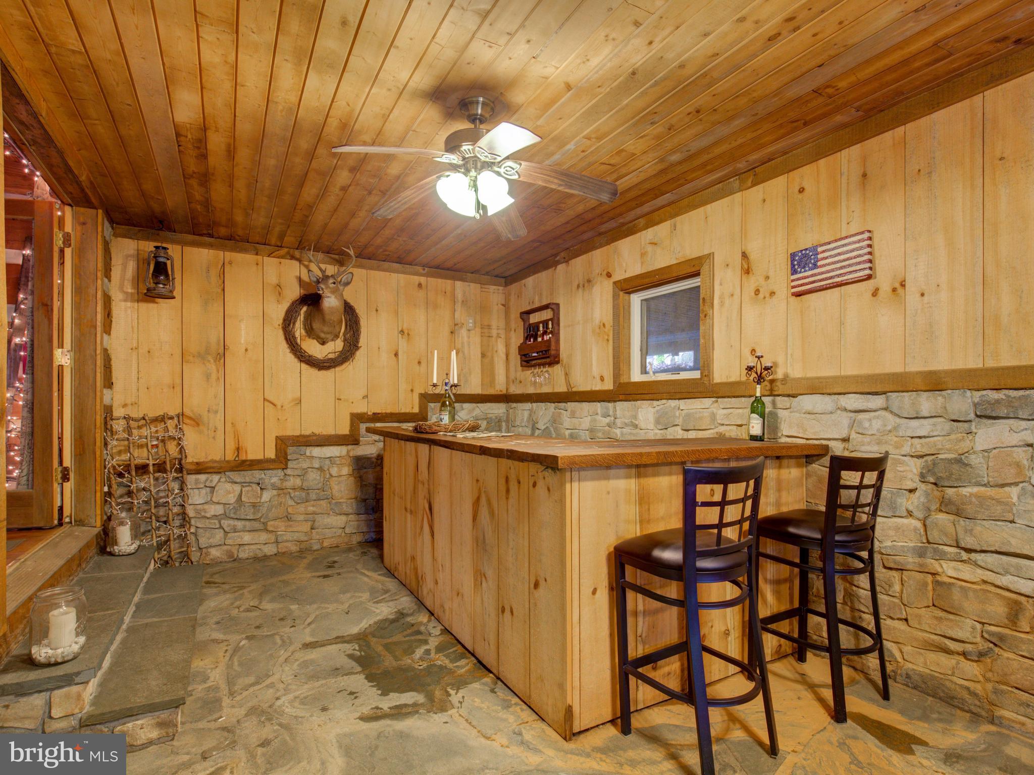 36847 Stony Point Road Purcellville, VA 20132 - Photo 28 of 57 Main level bar/taisting area