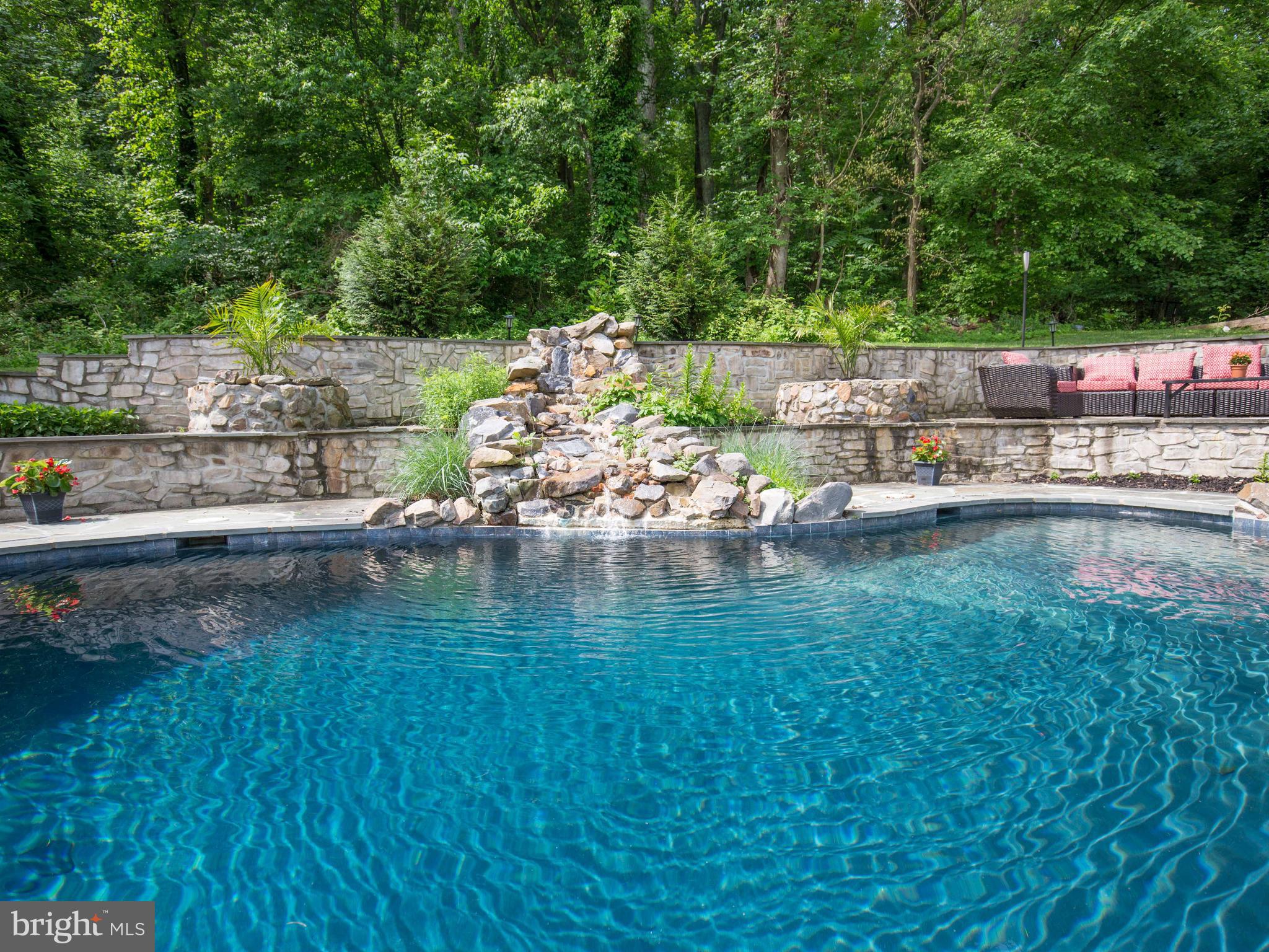 36847 Stony Point Road Purcellville, VA 20132 - Photo 39 of 57 Waterfall
