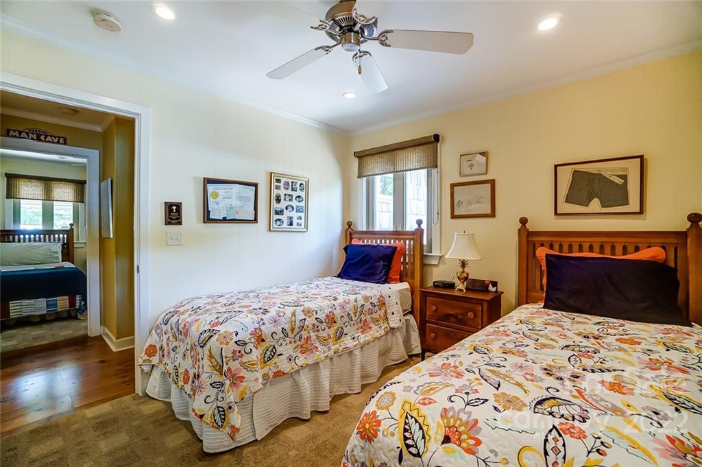 5818 Fiesta Road Lake Wylie, SC 29710 - Photo 21 of 41 Gallery Image 21