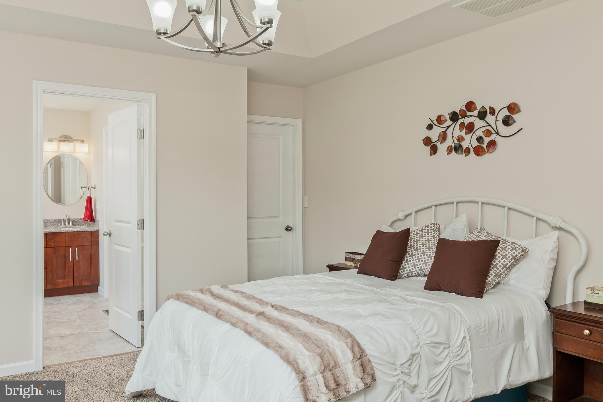 6241 Appletown Road Boonsboro, MD 21713 - Photo 21 of 30 Master Suite