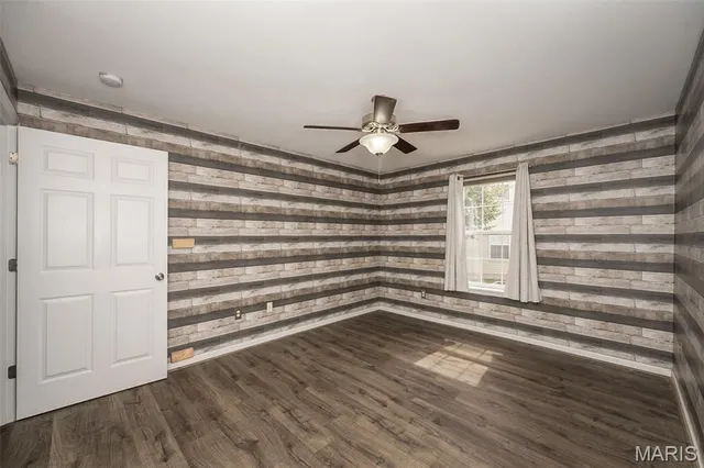 $164,900 | 2460 Lampong Drive, Unit 100C, Mehlville, MO 63125