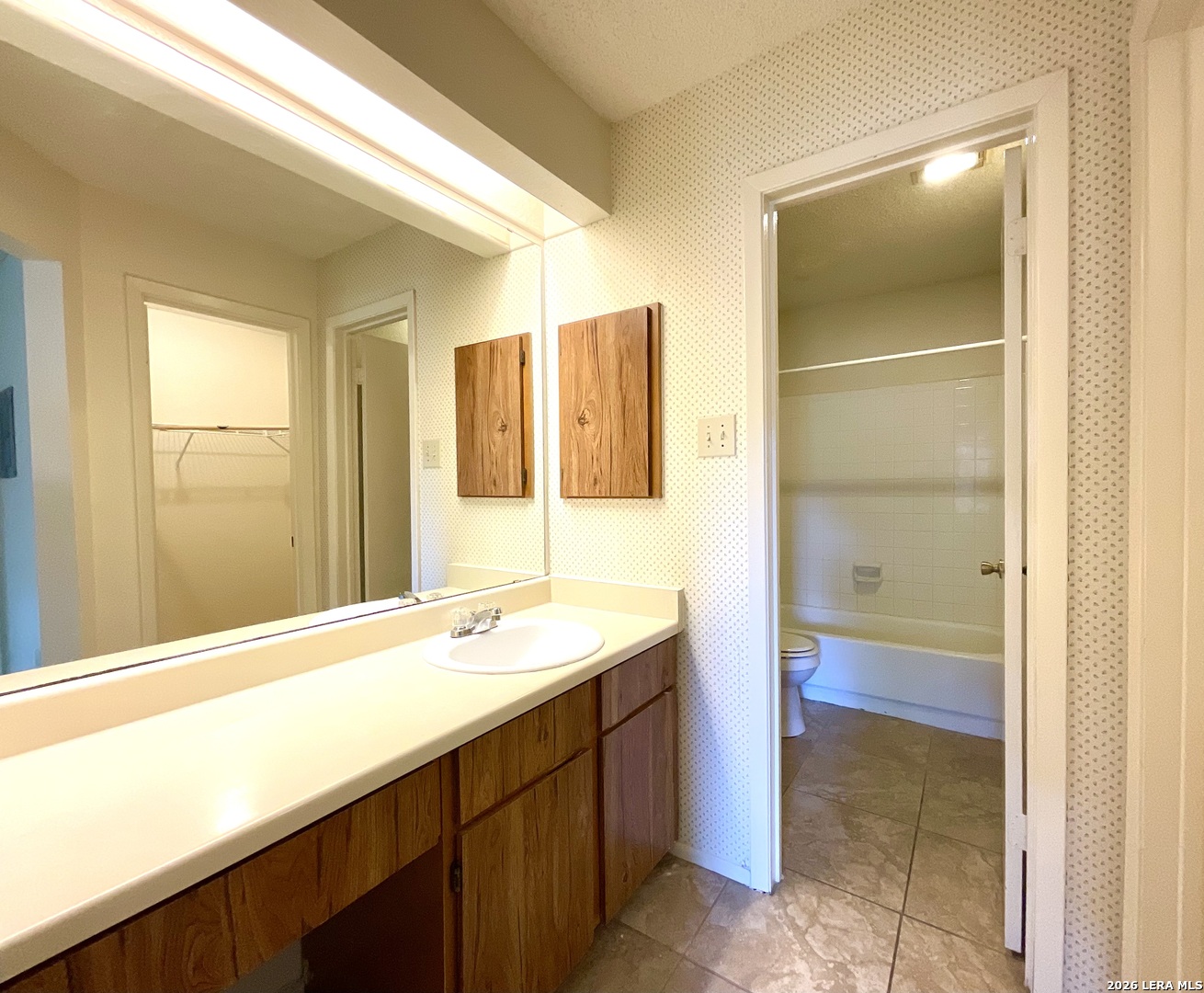 14343 Judson Road, Unit 407 San Antonio, TX 78233 - Photo 17 of 25