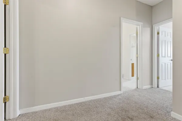 $469,500 | 915 Cliffview Road, Bolivar, TN 38008