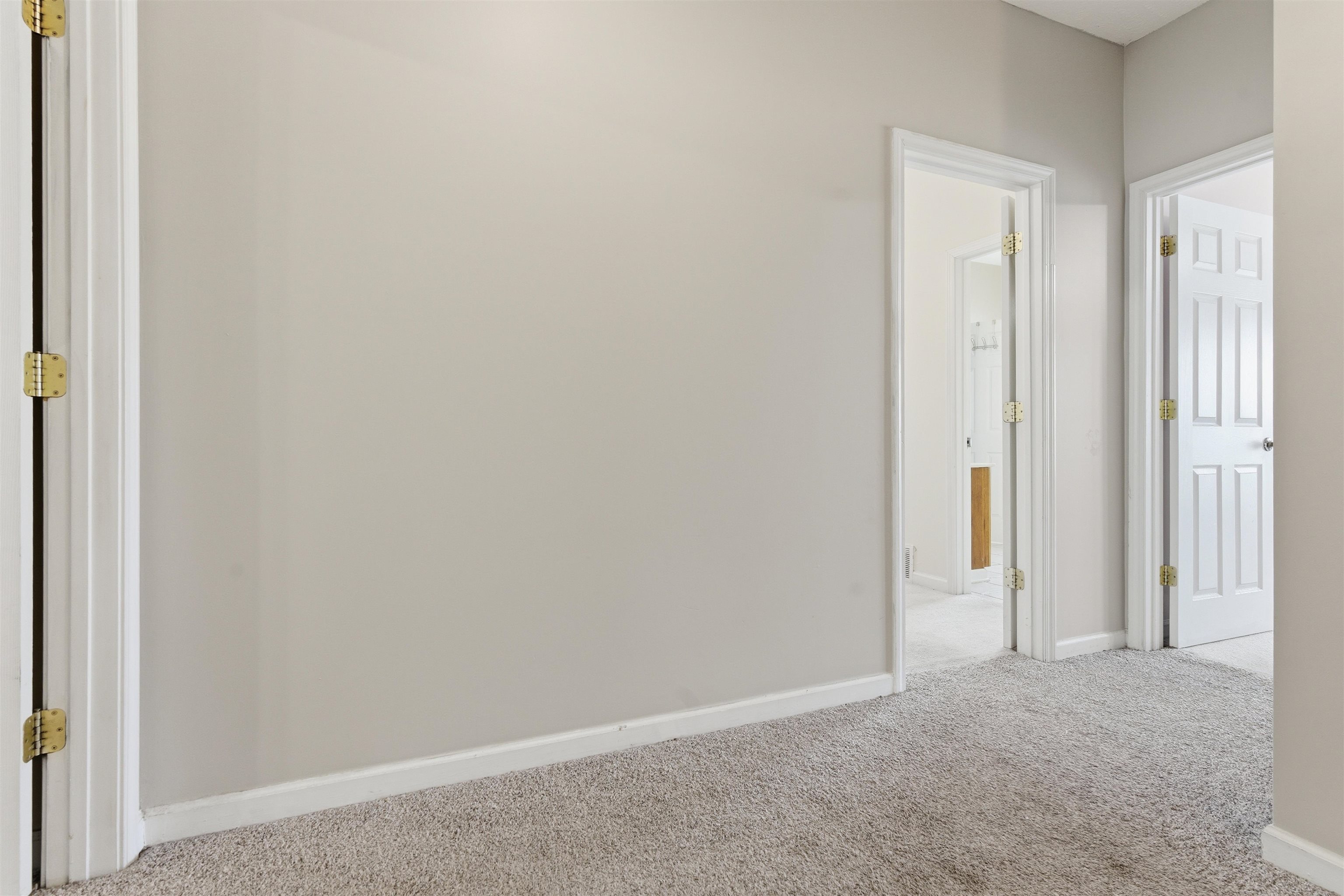 915 Cliffview Road Bolivar, TN 38008 - Photo 25 of 35 a view of an empty room
