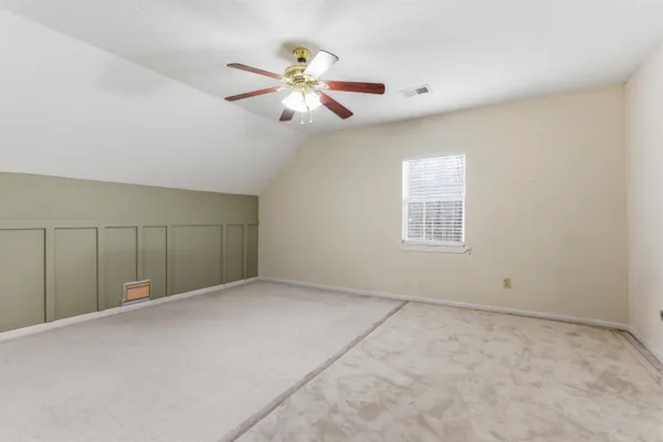 $469,500 | 915 Cliffview Road, Bolivar, TN 38008