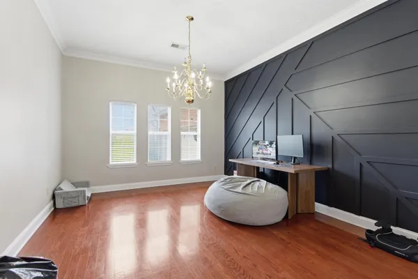 $469,500 | 915 Cliffview Road, Bolivar, TN 38008